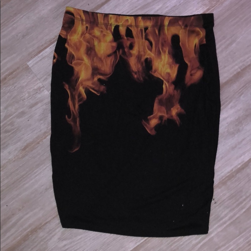 FLAME 🔥 SKIRT